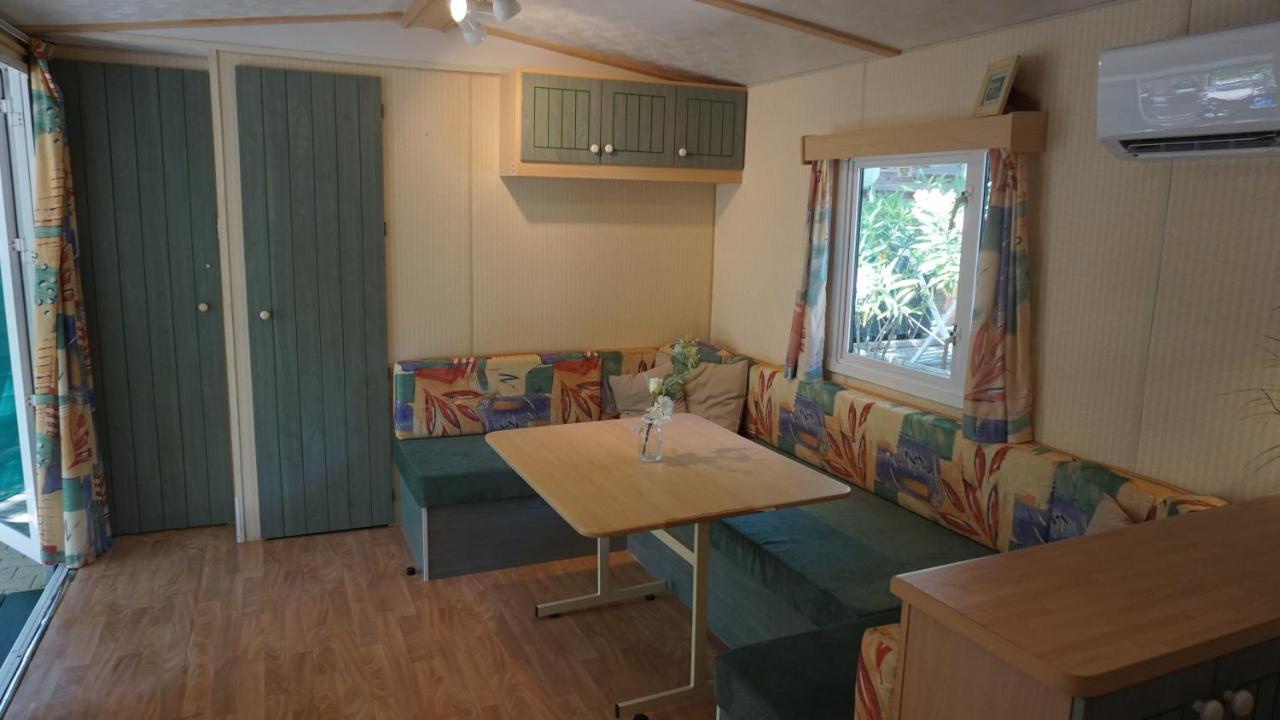 Chalets Met Buitenkeuken Op Camping Lei Suves - Joycasa Рокбрюн-сюр-Аржан Екстер'єр фото
