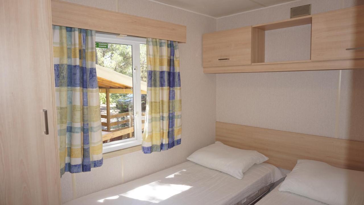Chalets Met Buitenkeuken Op Camping Lei Suves - Joycasa Рокбрюн-сюр-Аржан Екстер'єр фото