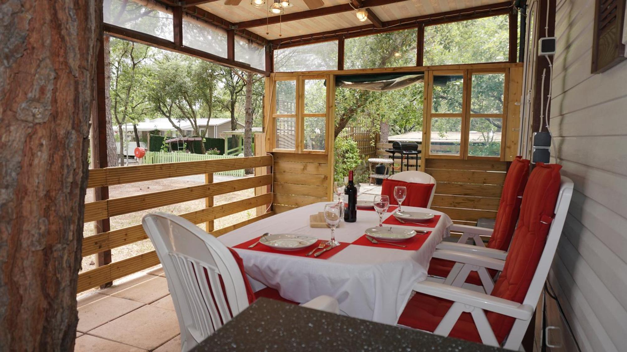 Chalets Met Buitenkeuken Op Camping Lei Suves - Joycasa Рокбрюн-сюр-Аржан Номер фото